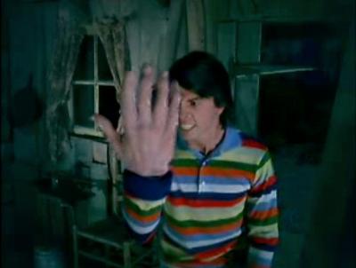 Dave Grohl big hand Photo credit: Ninjabread