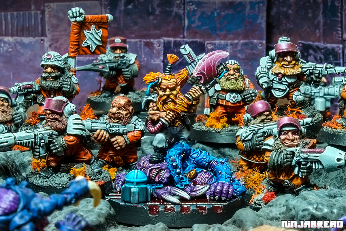 Squat Cyberslayer v Genestealer Patriach Squat Cyberslayer v Genestealer Patriach